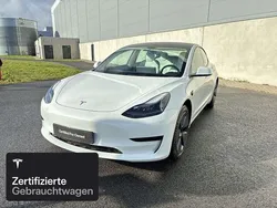 Weiß Gebraucht 2021 Tesla Model 3 RWD Limousine | 26.500 € (Fairer Preis)