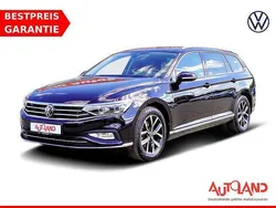 Deep black perleffekt (metallic) Gebraucht 2021 VW Passat Elegance Kombi | 28.490 € (Teuer)