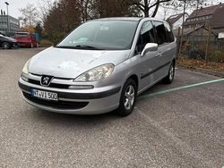 Silber Gebraucht 2004 Peugeot 807 Van / Kleinbus | 3.500 € (Teuer)