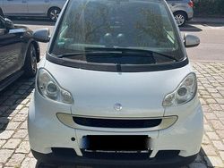 Weiß Gebraucht 2008 Smart ForTwo Coupé Passion Coupé | 3.000 € (Fairer Preis)
