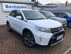 Weiß Gebraucht 2025 Suzuki Vitara Comfort SUV | 25.690 € (Guter Preis)