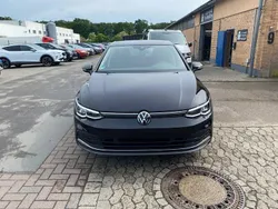 Schwarz Gebraucht 2023 VW Golf VIII Move Limousine | 20.500 € (Guter Preis)