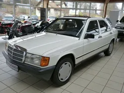 Weiß Gebraucht 1985 Mercedes 190 Limousine | 9.500 €