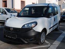 Weiß Gebraucht 2021 Fiat Doblò Van / Kleinbus | 7.880 € (Guter Preis)
