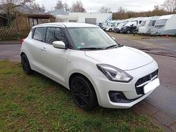 Weiß Gebraucht 2023 Suzuki Swift Kleinwagen | 15.000 € (Etwas zu teuer)