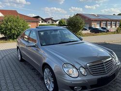 Grau Gebraucht 2007 Mercedes E320 Limousine | 7.800 € (Etwas zu teuer)