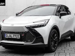 Weiß Gebraucht 2024 Toyota C-HR Sport SUV | 40.000 €