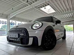 White silver metallic Gebraucht 2021 Mini John Cooper Works Coupé Coupé | 22.490 € (Etwas zu teuer)