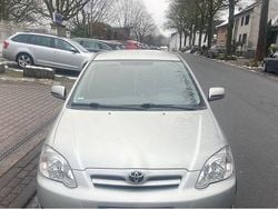 Grau Gebraucht 2006 Toyota Corolla Limousine | 6.000 € (Etwas zu teuer)