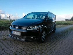 Schwarz Gebraucht 2011 VW Touran Cross Van / Kleinbus | 6.500 € (Guter Preis)