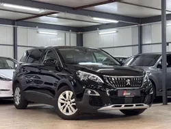 Grau Gebraucht 2019 Peugeot 5008 Business-Line Van / Kleinbus | 16.490 € (Fairer Preis)