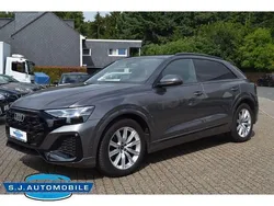 Grau Gebraucht 2025 Audi Q8 Comfort SUV | 69.980 € (Superpreis)