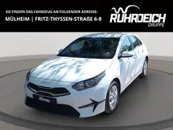 Weiss Neu 2024 Kia Ceed Vision Limousine | 21.689 € (Fairer Preis)
