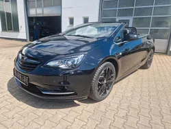Schwarz Gebraucht 2017 Opel Cascada Innovation Cabrio | 14.480 € (Fairer Preis)