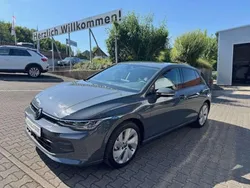 Delfingrau metallic Gebraucht 2025 VW Golf VIII Comfortline Kleinwagen | 28.750 € (Fairer Preis)