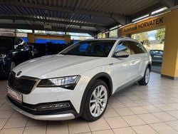 Weiß Gebraucht 2021 Skoda Superb Scout 4x4 Kombi | 29.450 € (Guter Preis)