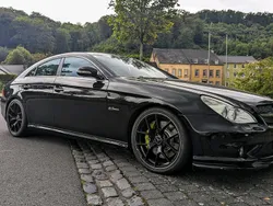 Schwarz Gebraucht 2006 Mercedes CLS55 AMG AMG Limousine | 12.500 €