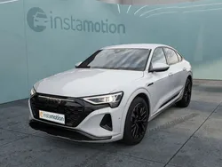 Weiß Gebraucht 2023 Audi Q8 Sportback e-tron S-Line SUV | 57.443 € (Fairer Preis)