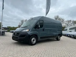 Grau Gebraucht 2023 Fiat Ducato Van | 34.990 € (Etwas zu teuer)
