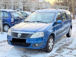 Blau Gebraucht 2010 Dacia Logan Kombi | 1.200 € (Teuer)