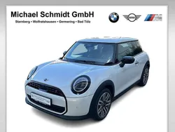 Nanuq white Neu 2025 Mini Cooper S Kleinwagen | 31.990 € (Superpreis)