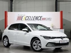 Pure white Gebraucht 2023 VW Golf VIII Life Limousine | 22.555 € (Guter Preis)