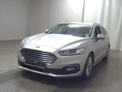 Silber Gebraucht 2022 Ford Mondeo Titanium Limousine | 13.680 € (Guter Preis)
