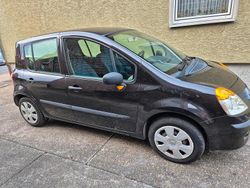 Schwarz Gebraucht 2005 Renault Modus Van / Kleinbus | 1.300 € (Fairer Preis)