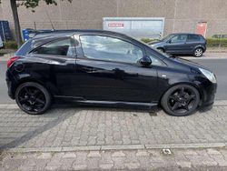 Schwarz Gebraucht 2008 Opel Corsa Sport Limousine | 1.250 € (Guter Preis)
