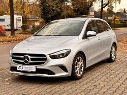 Silber Gebraucht 2020 Mercedes B180 Van / Kleinbus | 17.480 € (Superpreis)