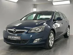 Blau Gebraucht 2011 Opel Astra Innovation Kombi | 6.990 € (Teuer)