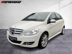 Calcitweiss unilack Gebraucht 2011 Mercedes B160 Van / Kleinbus | 6.930 € (Fairer Preis)