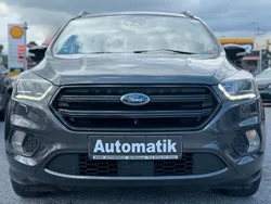 Grau Gebraucht 2016 Ford Kuga ST-Line SUV | 9.990 € (Superpreis)