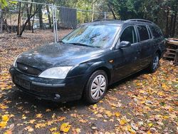 Schwarz Gebraucht 2002 Ford Mondeo Kombi | 850 € (Guter Preis)