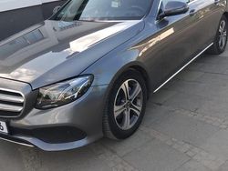 Grau Gebraucht 2018 Mercedes E220 Limousine | 26.500 € (Superpreis)