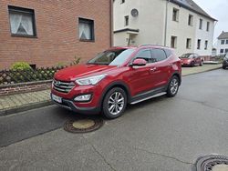 Rot Gebraucht 2016 Hyundai Santa Fe SUV | 18.900 € (Etwas zu teuer)