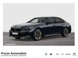 Schwarz Gebraucht 2024 BMW 520 M Sport Limousine | 57.880 € (Fairer Preis)