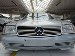 Silber Gebraucht 1992 Mercedes SL300 Cabrio | 19.990 €