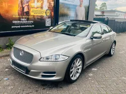 Gold Gebraucht 2011 Jaguar XJ Luxury Limousine | 13.950 €
