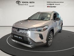 Gebraucht 2025 Toyota Corolla Cross Team SUV | 39.910 € (Etwas zu teuer)