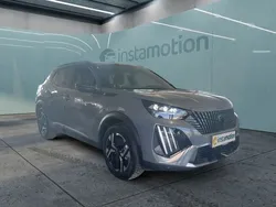 Grau Gebraucht 2023 Peugeot e-2008 GT SUV | 34.890 € (Teuer)