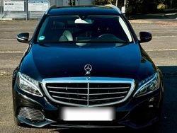 Schwarz Gebraucht 2025 Mercedes C180 Kombi | 14.000 €