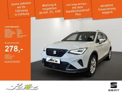 Nevada weiss Gebraucht 2024 Seat Arona FR SUV | 22.548 € (Fairer Preis)