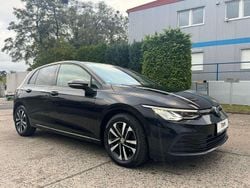 Deep black Gebraucht 2022 VW Golf VIII Life Kleinwagen | 18.799 € (Superpreis)