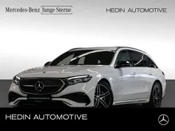 Polarweiß Gebraucht 2023 Mercedes E220 AMG Kombi | 49.790 € (Fairer Preis)