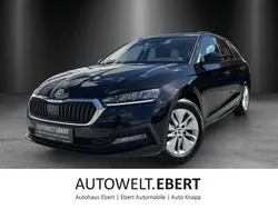 Schwarzmagic perleffekt Gebraucht 2022 Skoda Octavia Kombi | 24.690 € (Fairer Preis)