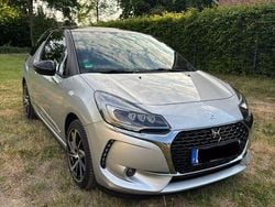 Grau Gebraucht 2017 Citroën DS3 So Chic Limousine | 7.800 € (Fairer Preis)