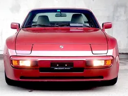Rot Gebraucht 1986 Porsche 944 Coupé | 17.900 €