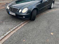 Blau Gebraucht 2005 Mercedes E320 Limousine | 3.800 € (Superpreis)
