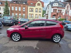 Hot magenta Gebraucht 2009 Ford Fiesta Kleinwagen | 5.500 € (Etwas zu teuer)